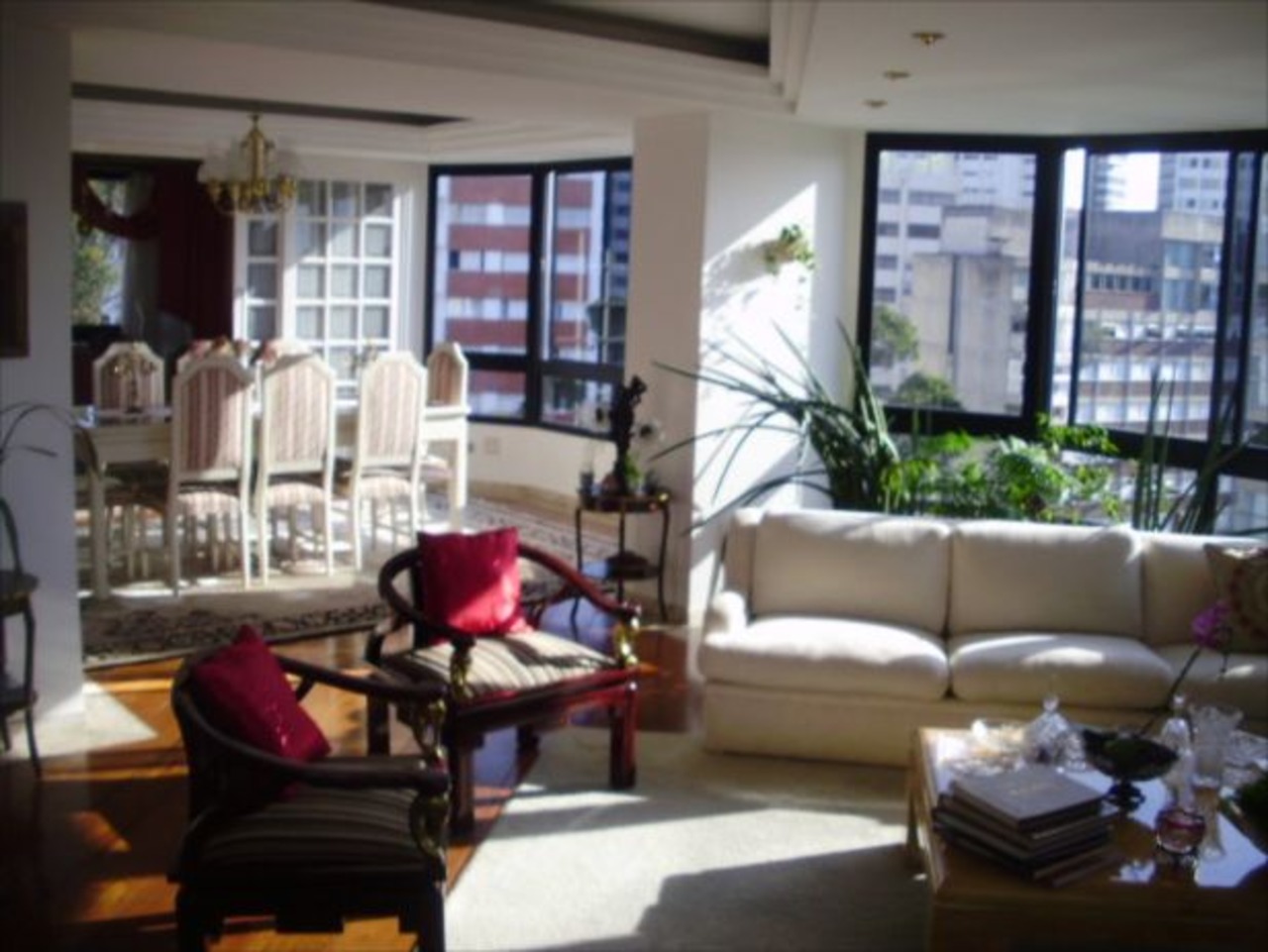 Apartamento com 4 quartos à venda, 380m² em Rua Barão de Campos Gerais, Real Parque, São Paulo, SP