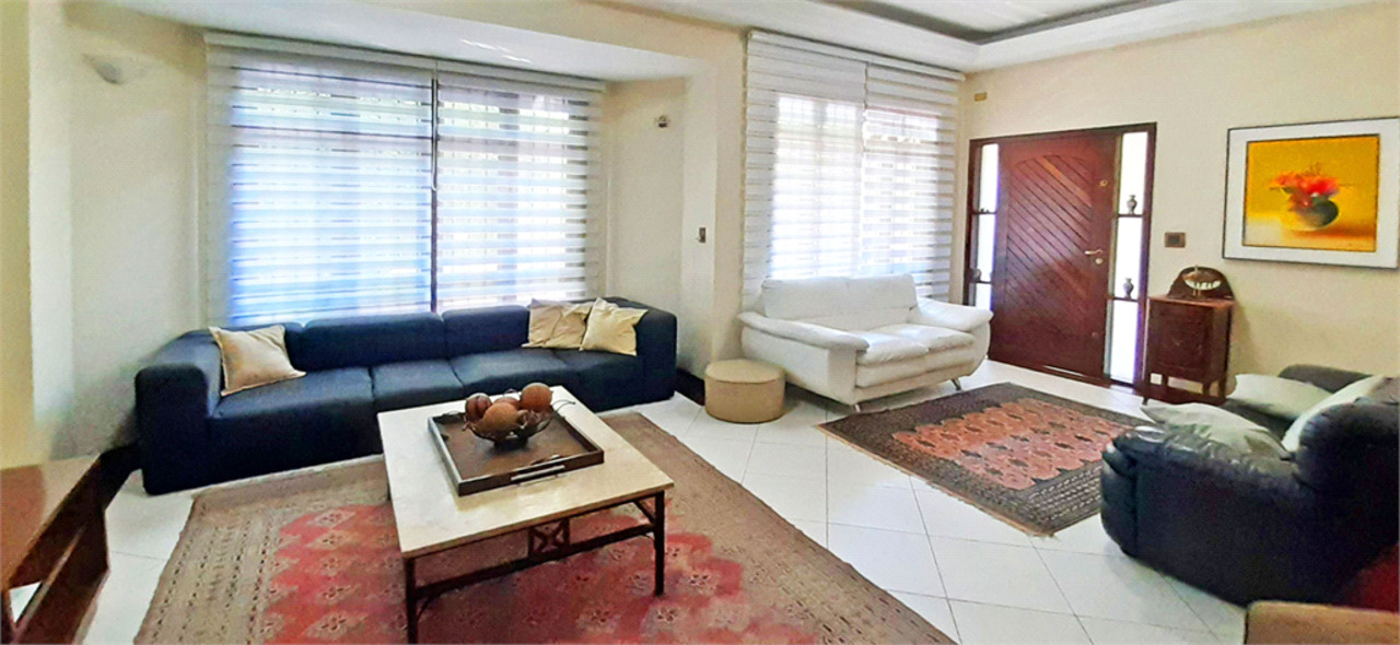 Casa com 4 quartos à venda, 230m² em Planalto Paulista, São Paulo, SP