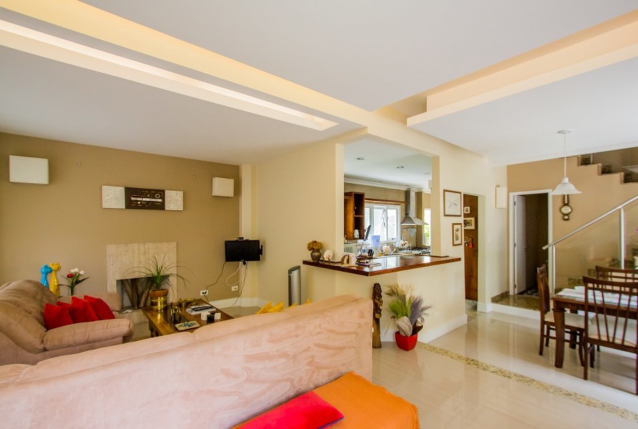 Casa com 4 quartos à venda, 210m² em Rua Cosmorama, Jardim Prudência, São Paulo, SP