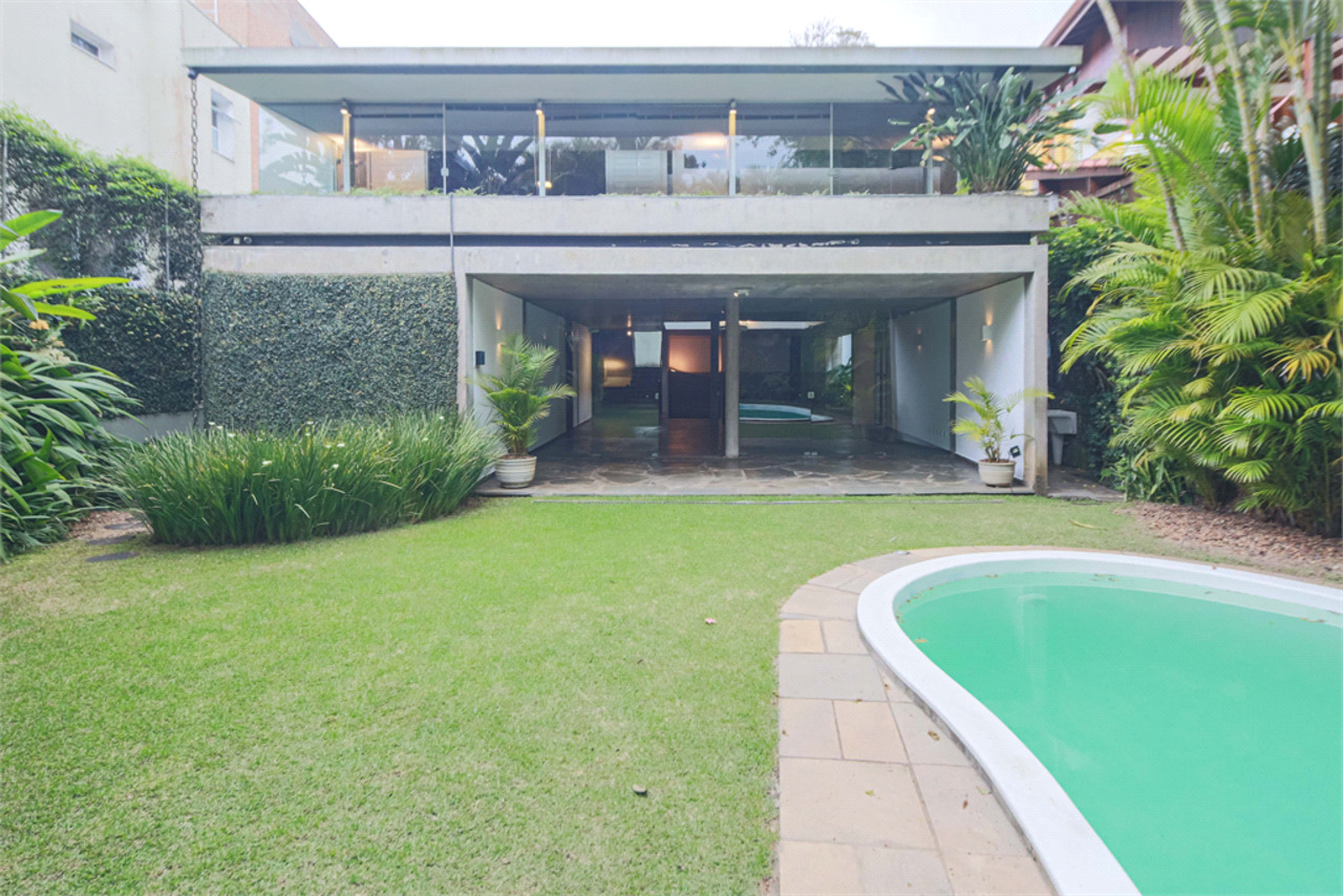 Sobrado com 4 quartos à venda, 500m² em Rua Philipp Lohbauer, Jardim dos Estados, São Paulo, SP