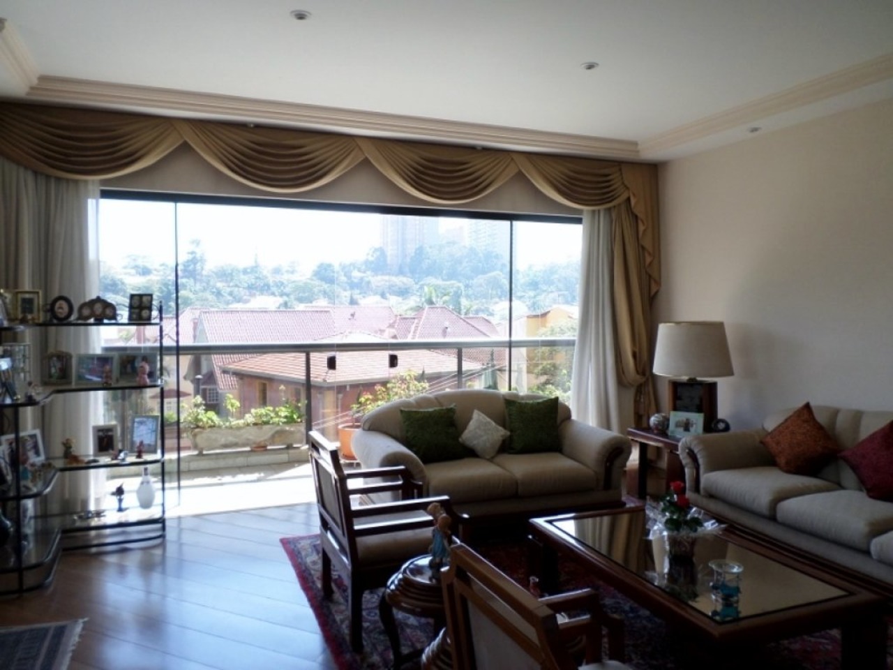 Apartamento com 3 quartos à venda, 215m² em Rua Doutor Francisco Malta Cardoso, Alto da Boa Vista, São Paulo, SP