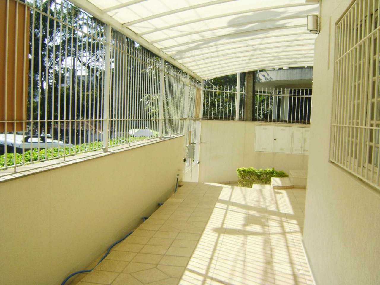 Comercial com 12 quartos à venda, 395m² em Vila Nova Mazzei, São Paulo, SP