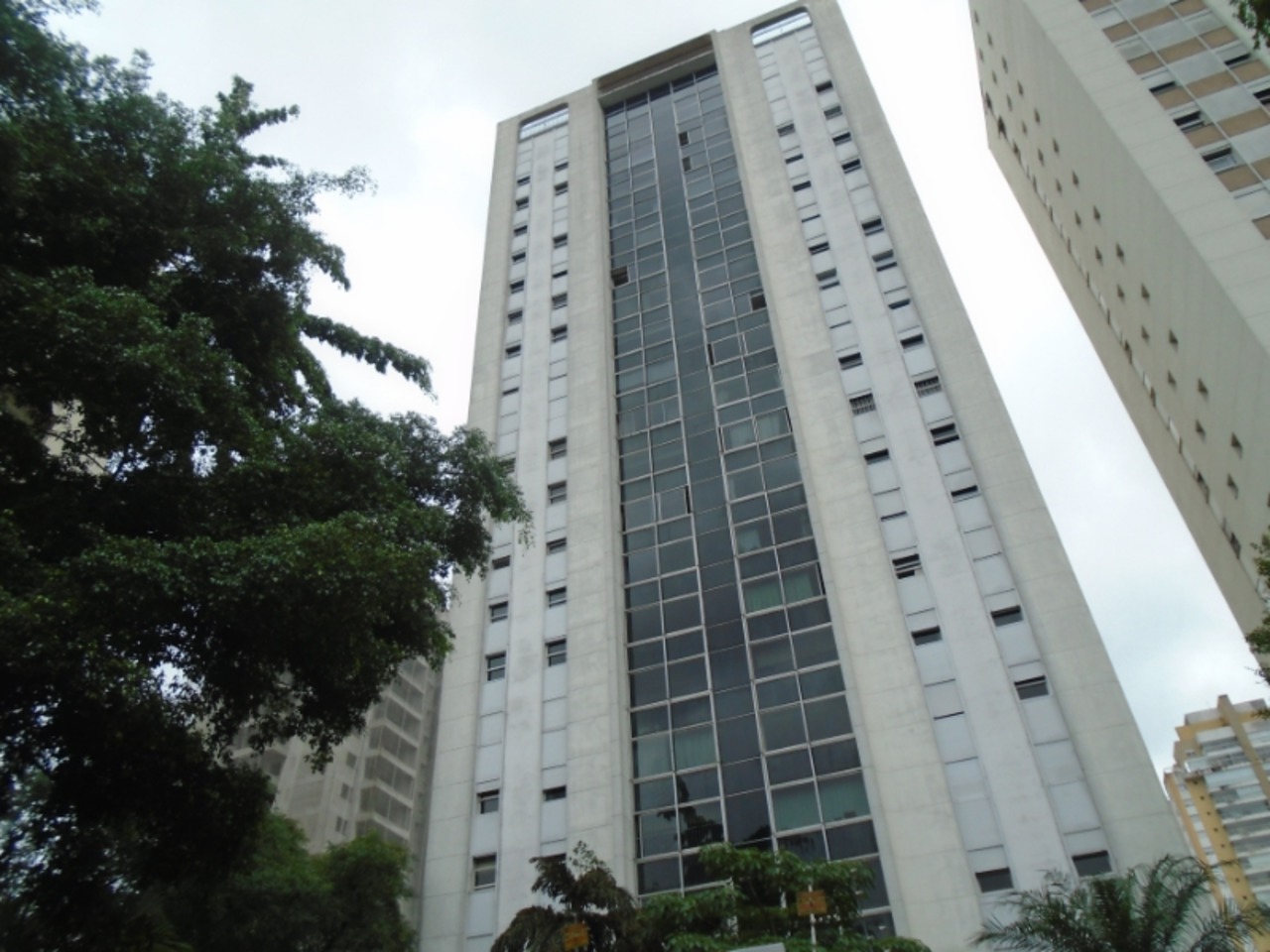 Apartamento com 4 quartos à venda, 180m² em Rua São José 930, Alto da Boa Vista, São Paulo, SP