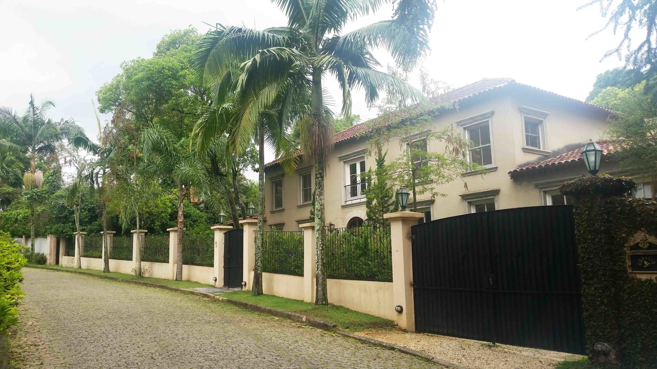 Casa com 4 quartos à venda, 812m² em Rua Breves, Alto da Boa Vista, São Paulo, SP