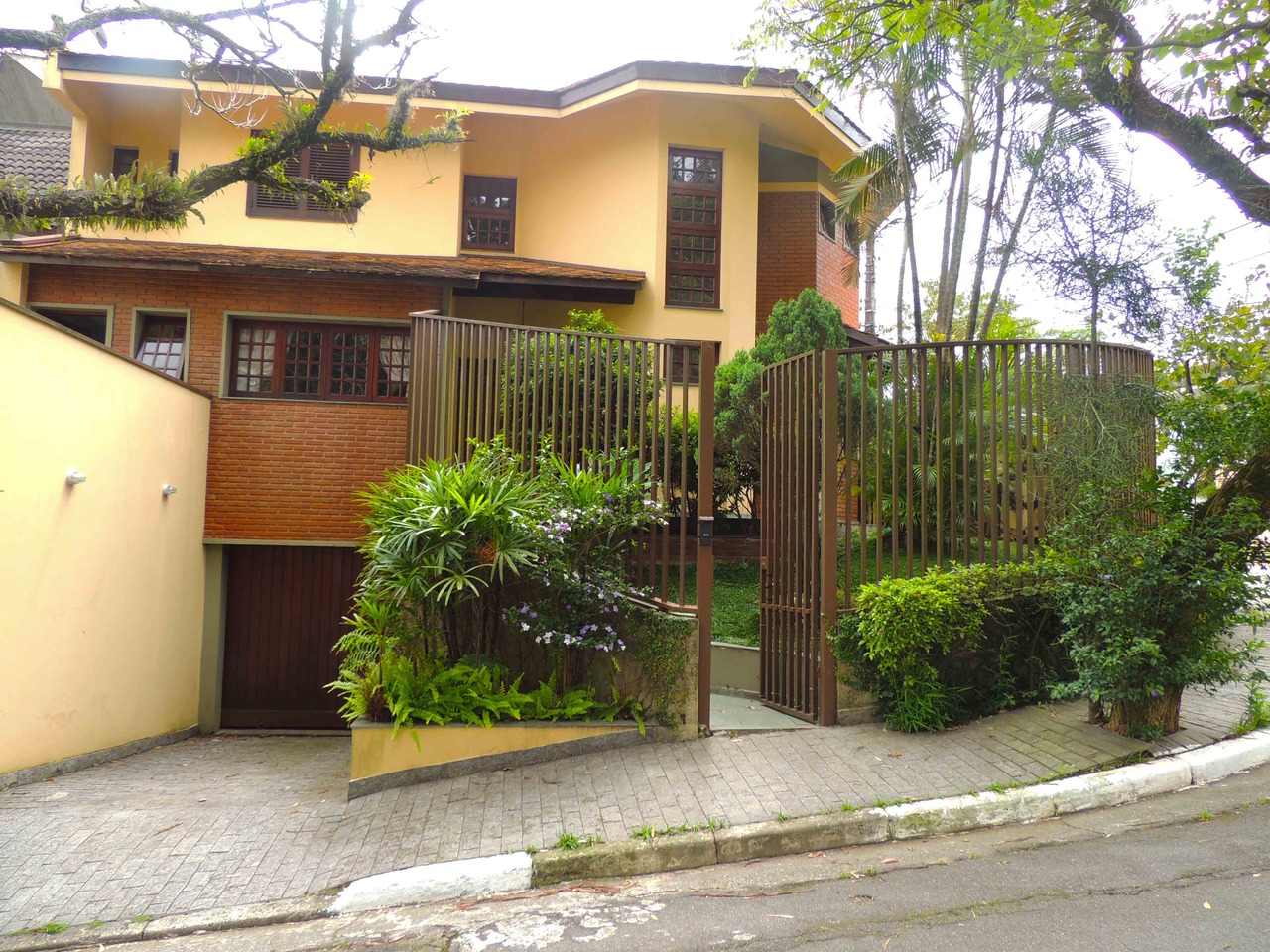 Sobrado com 3 quartos à venda, 250m² em Rua Marechal Bina Machado, Jardim Marajoara, São Paulo, SP