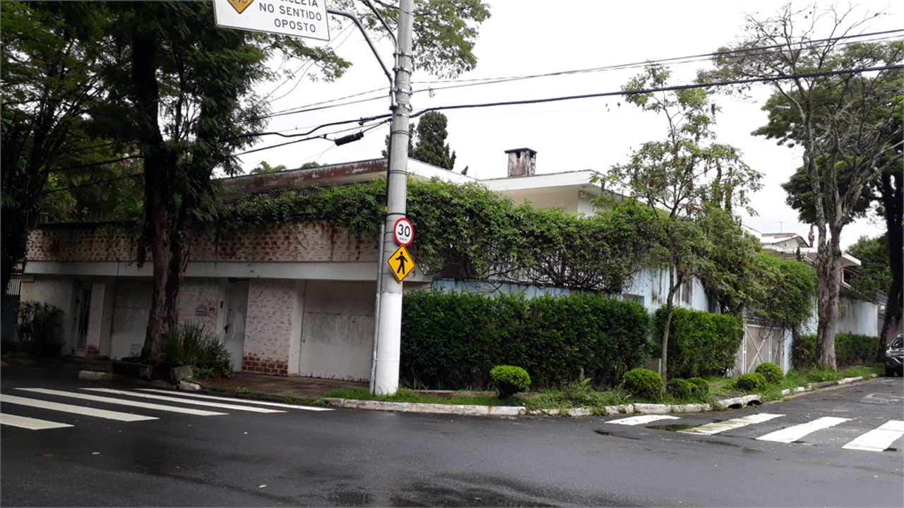 Casa com 5 quartos à venda, 441m² em Rua Bernardino Machado, Granja Julieta, São Paulo, SP