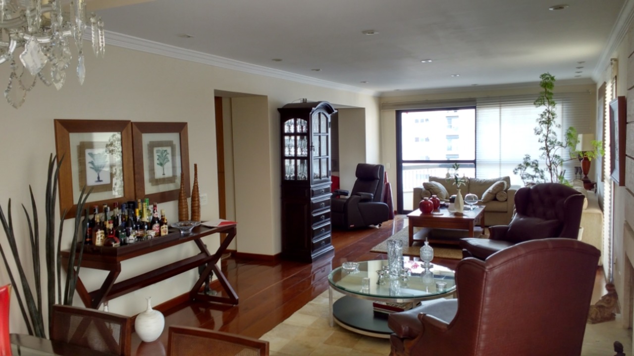 Apartamento com 4 quartos à venda, 198m² em Rua Alexandre Benois, Vila Andrade, São Paulo, SP