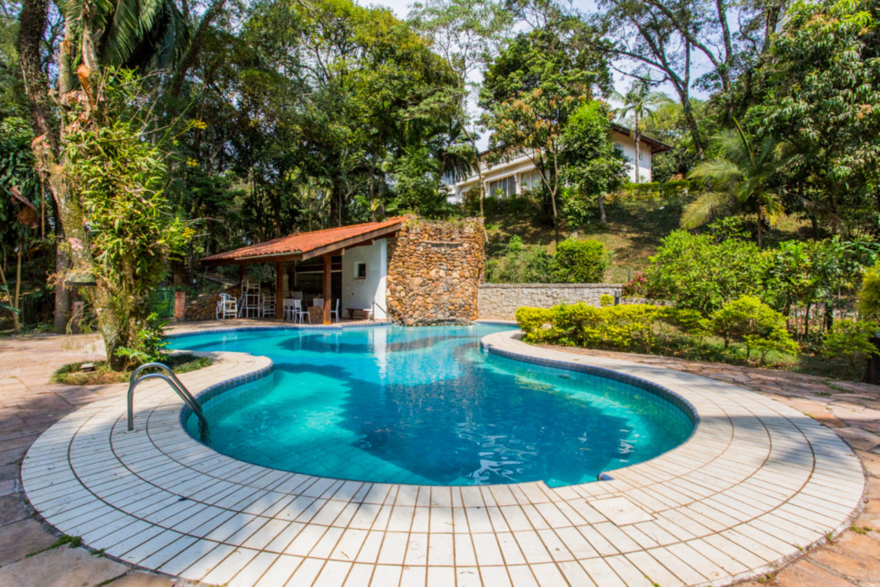 Casa com 5 quartos à venda, 1500m² em Chácara Flora, São Paulo, SP