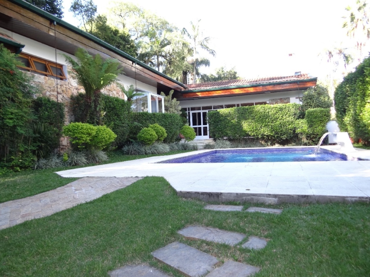 Casa com 5 quartos à venda, 550m² em Rua Duque de Caxias, Alto da Boa Vista, São Paulo, SP