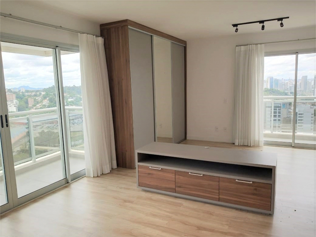 Apartamento com 1 quartos à venda, 57m² em Rua Visconde de Taunay, Vila Cruzeiro, São Paulo, SP