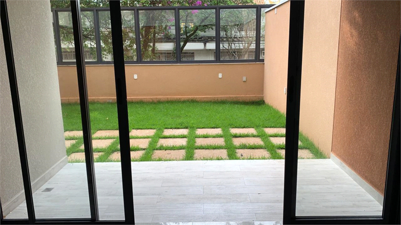 Apartamento com 2 quartos à venda, 41m² em Alto da Boa Vista, São Paulo, SP