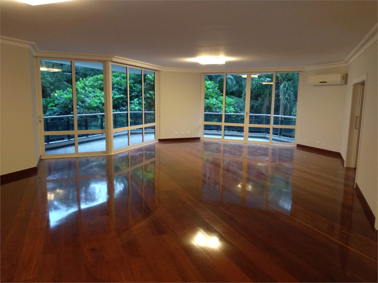 Apartamento com 4 quartos à venda, 548m² em Alto da Boa Vista, São Paulo, SP