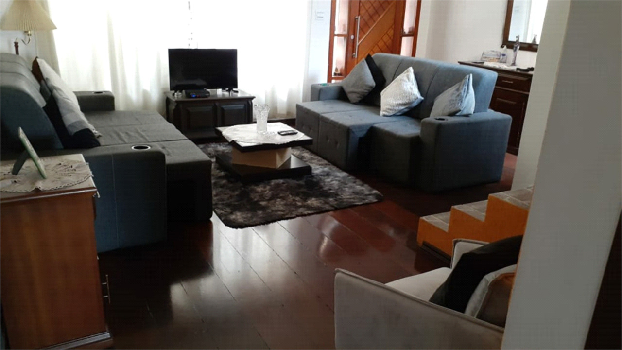 Sobrado com 3 quartos à venda, 130m² em Rua Arnaldo Magniccaro, Campo Grande, São Paulo, SP