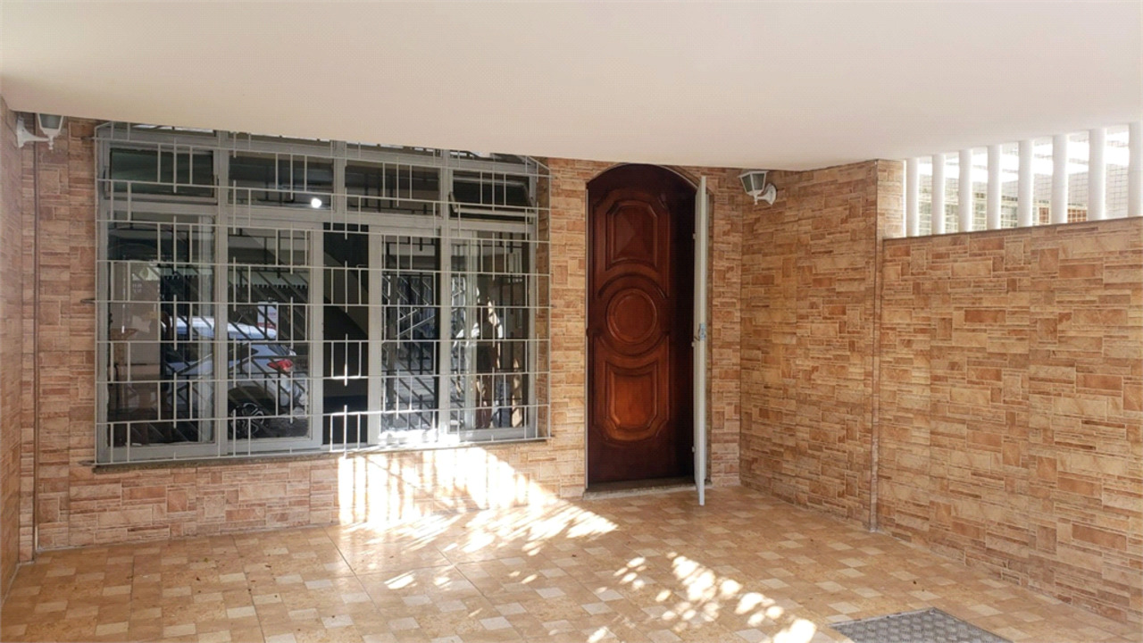 Sobrado com 3 quartos à venda, 180m² em Rua Roque Petrella, Brooklin Paulista, São Paulo, SP