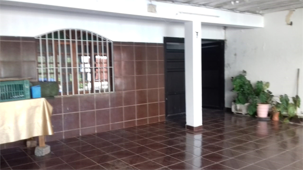 Casa com 2 quartos à venda, 120m² em Rua Doutor Epaminondas Barra, Campo Grande, São Paulo, SP