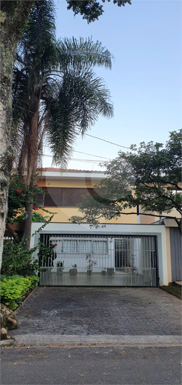 Sobrado com 3 quartos à venda, 150m² em Rua Ângelo Cirello, Alto da Boa Vista, São Paulo, SP