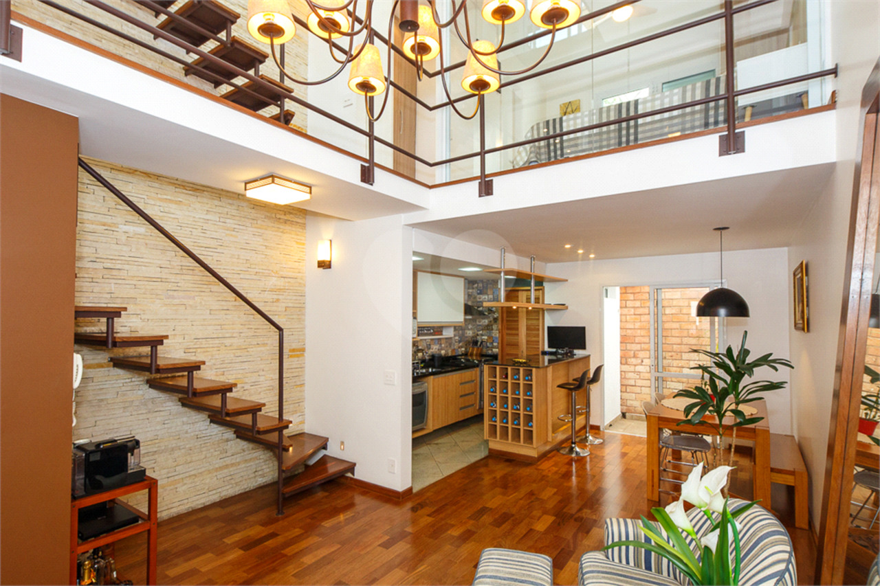 Casa com 2 quartos à venda, 166m² em Rua Amaro Alves Alvim, Jardim Marajoara, São Paulo, SP