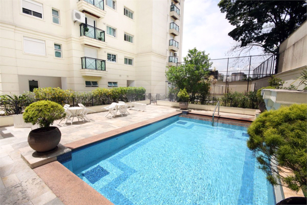 Apartamento com 3 quartos à venda, 168m² em Rua Conde de Itu, Alto da Boa Vista, São Paulo, SP