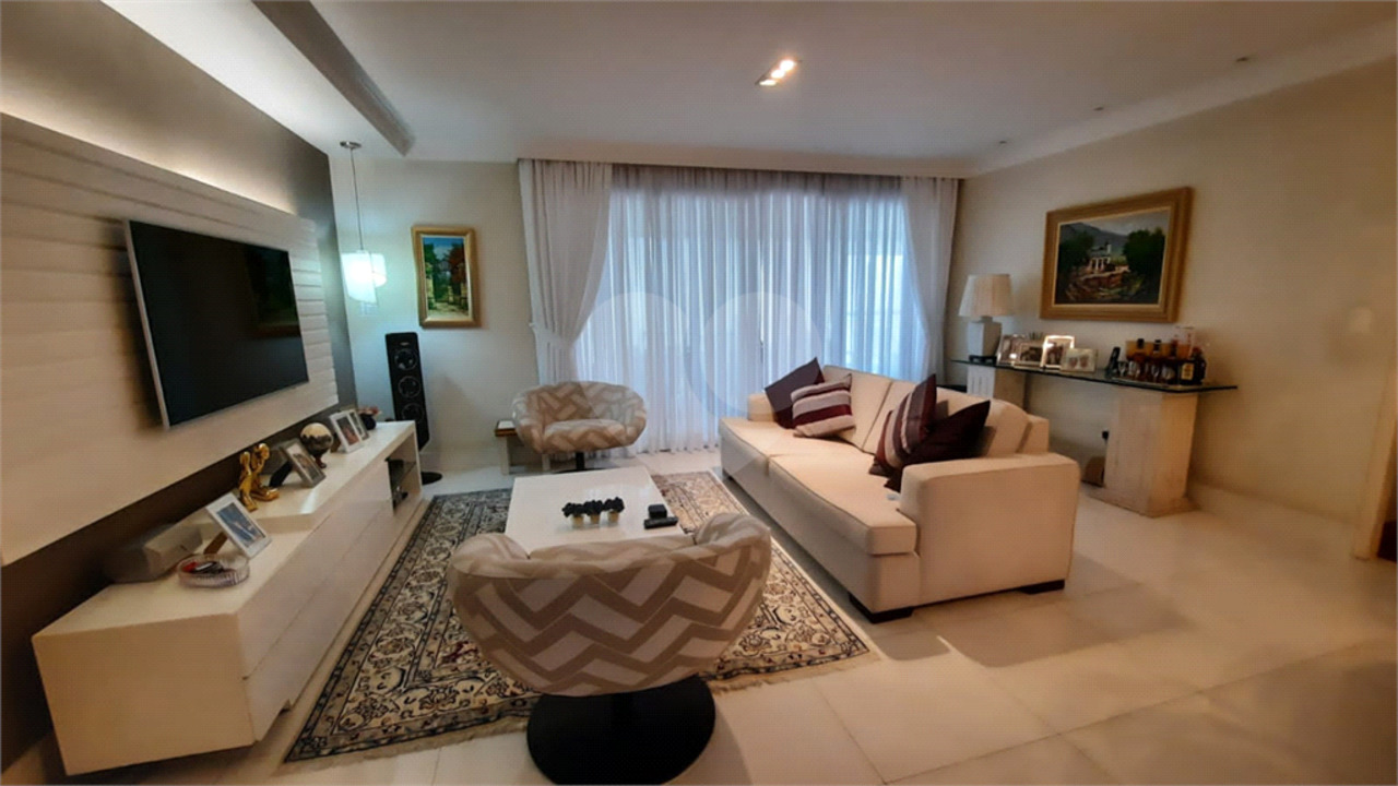 Apartamento com 4 quartos à venda, 155m² em Rua Doutor José Áureo Bustamante, Santo Amaro, São Paulo, SP