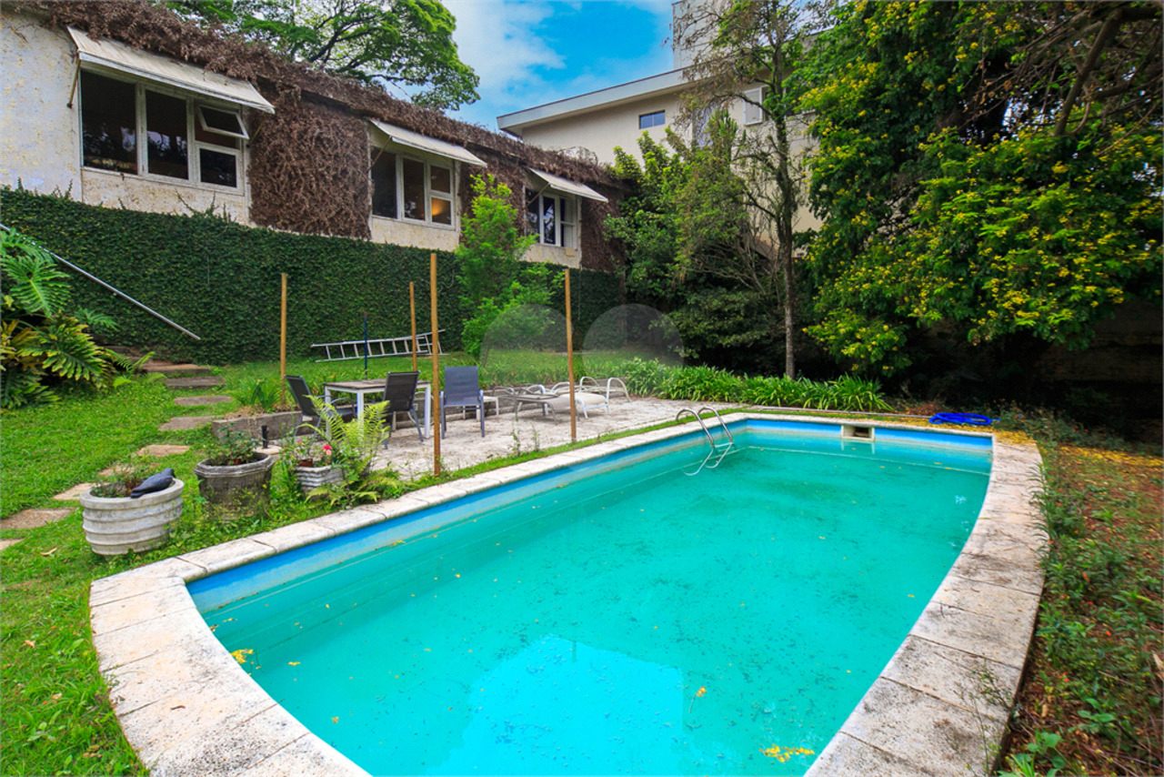 Casa com 4 quartos à venda, 372m² em Rua Sérgio Milliet, Jardim Marajoara, São Paulo, SP