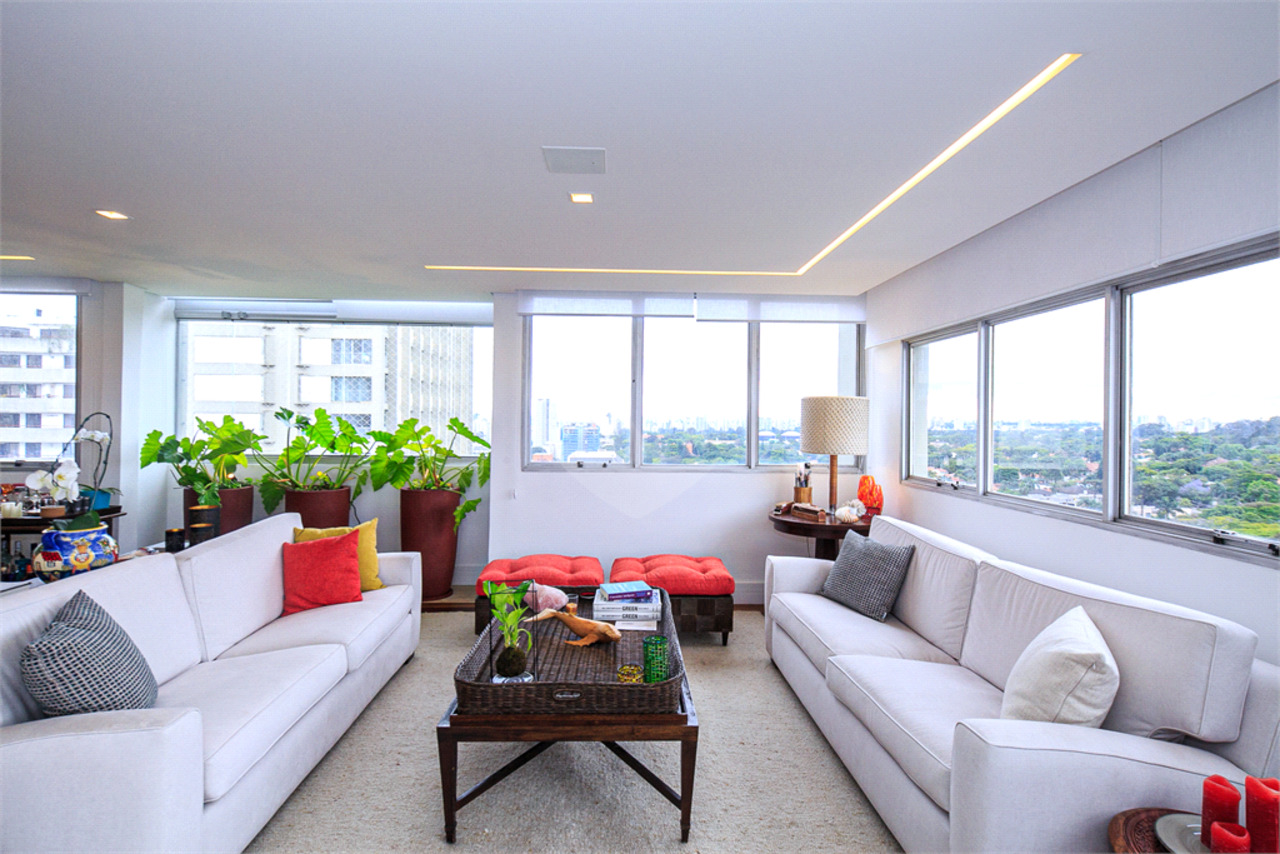 Apartamento com 3 quartos à venda, 325m² em Alto da Boa Vista, São Paulo, SP