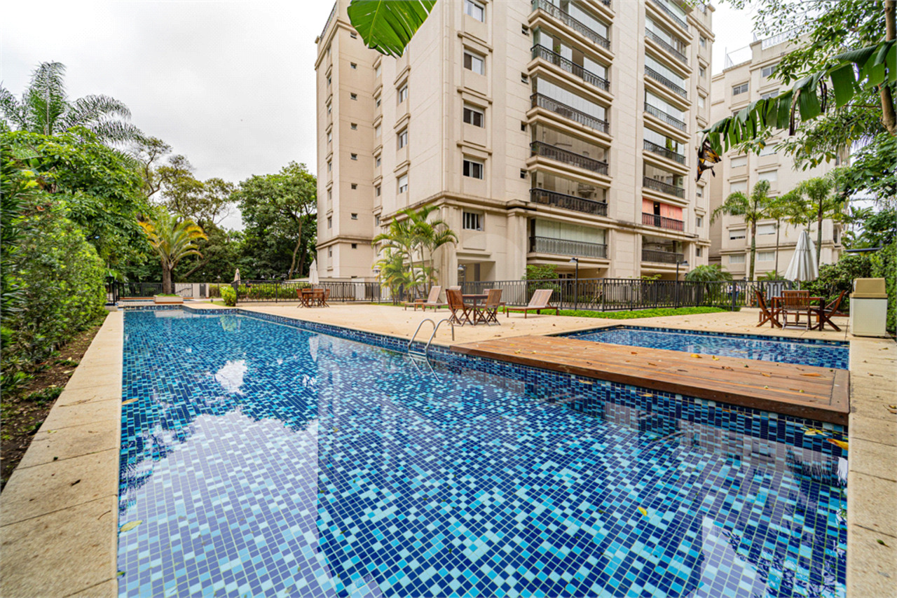 Apartamento com 3 quartos à venda, 146m² em Rua Aurelia Perez Alvarez, Alto da Boa Vista, São Paulo, SP