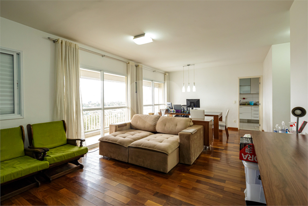 Apartamento com 3 quartos à venda, 148m² em Alto da Boa Vista, São Paulo, SP