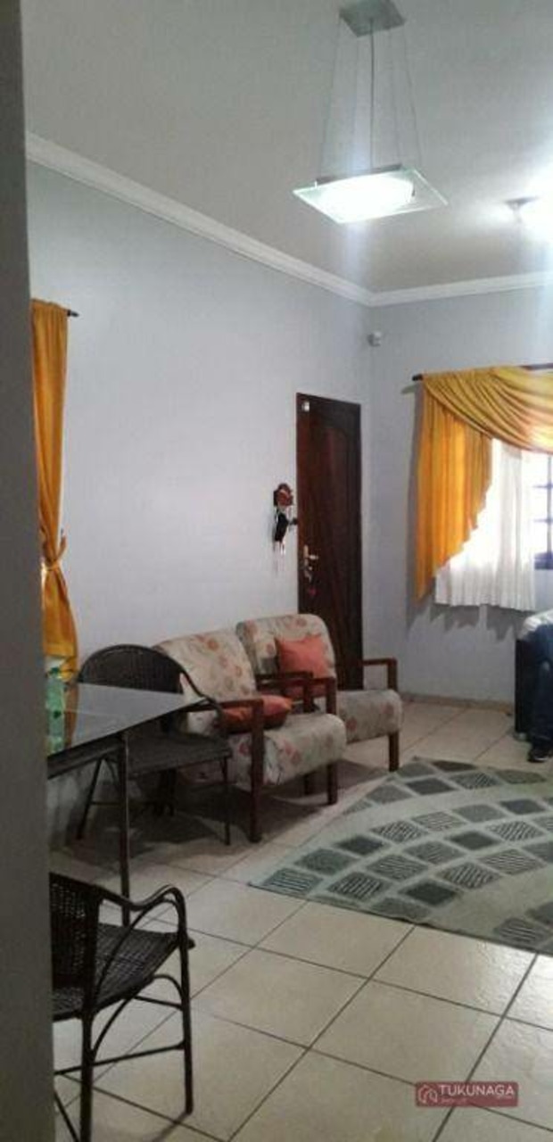 Casa com 3 quartos à venda, 100m² em Guarulhos, SP