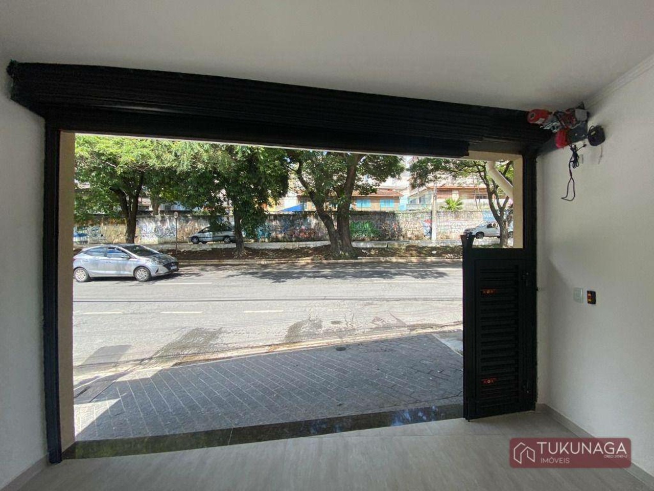 Comercial com 0 quartos para alugar, 14m² em Rua Cristóvão Colombo, Jardim Vila Galvão, Guarulhos, SP
