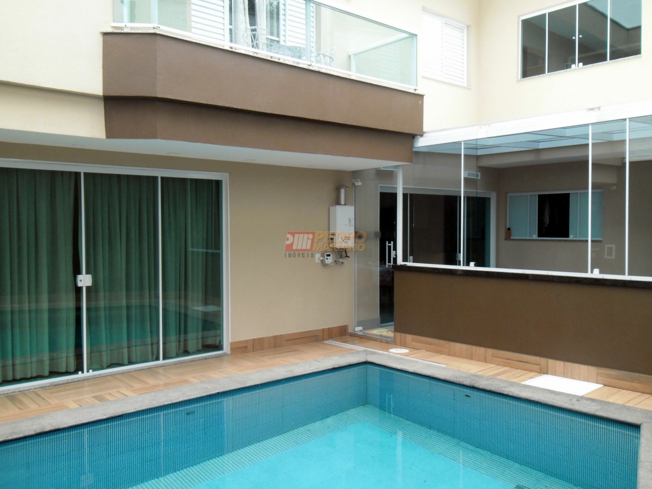 Casa com 3 quartos à venda, 240m² em Parque Terra Nova II, São Bernardo do Campo, SP