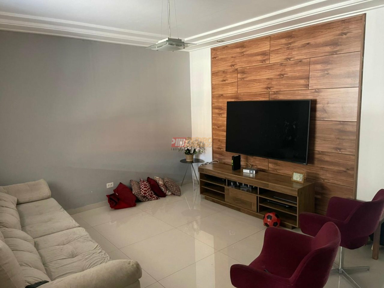 Casa com 3 quartos à venda, 242m² em Rua Guilherme de Almeida, Rudge Ramos, São Bernardo do Campo, SP