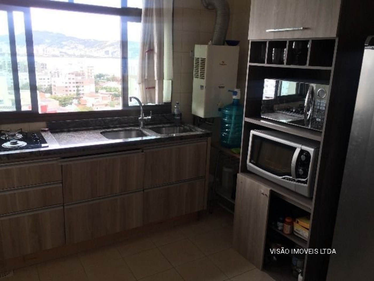 Apartamento com 3 quartos à venda, 123m² em Coqueiros, Florianópolis, SC