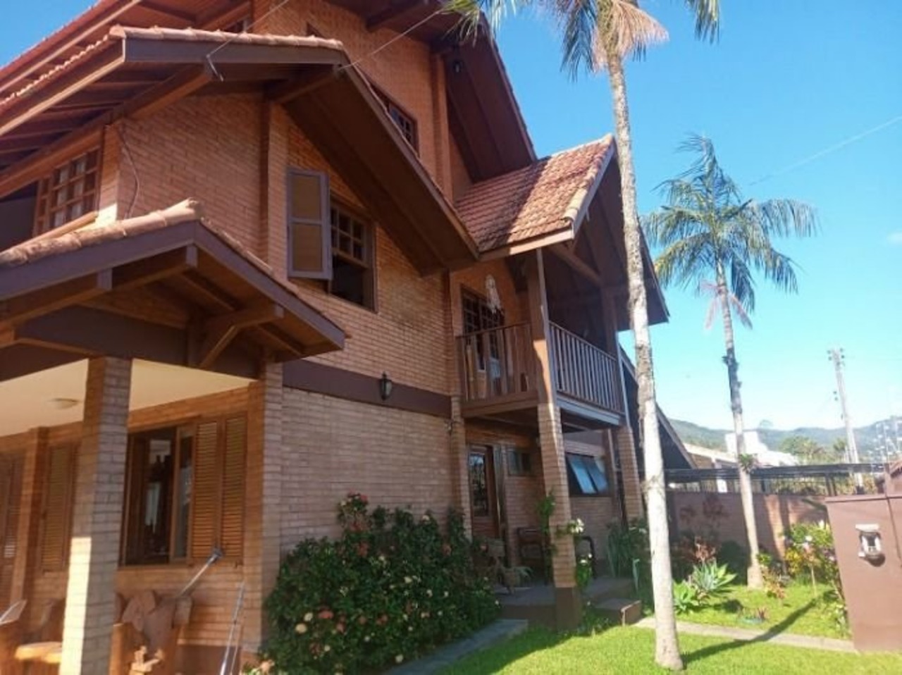 Casa com 4 quartos à venda, 232m² em Rua Itapecirica, Itacorubi, Florianópolis, SC