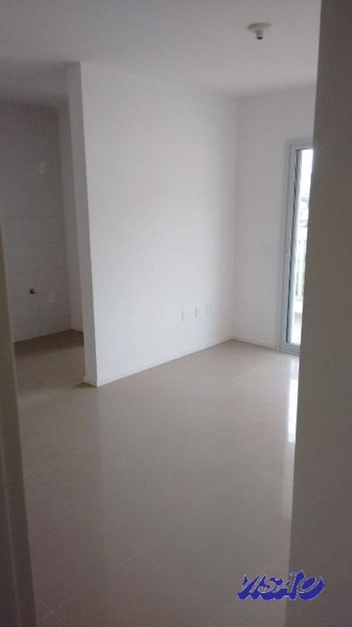Apartamento com 2 quartos à venda, 100m² em Rua Benjamin Gerlach, Fazenda Santo Antônio, São José, SC