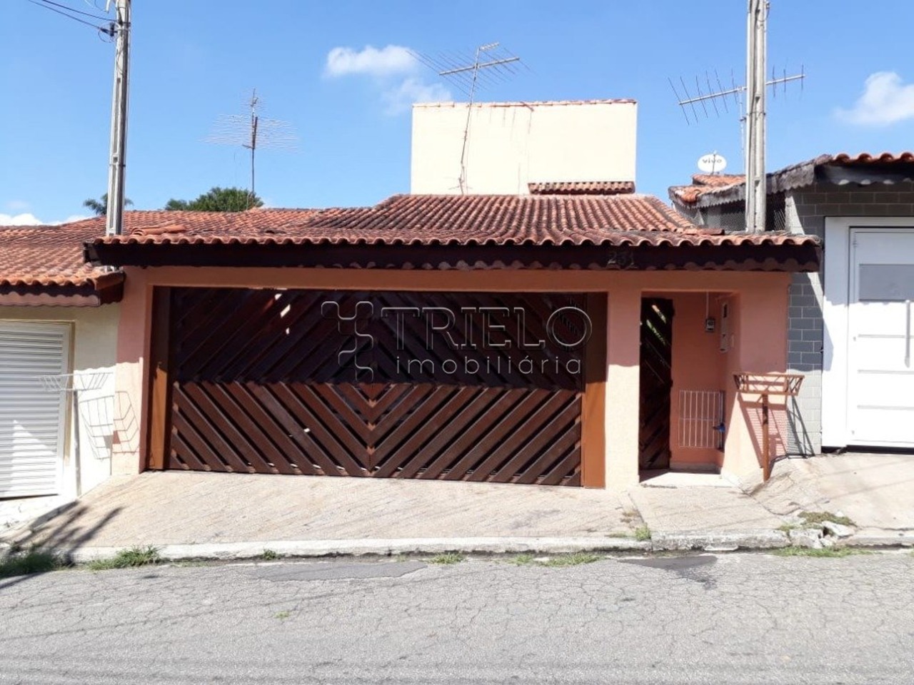 Sobrado com 5 quartos à venda, 140m² em Vila Oliveira, Mogi das Cruzes, SP