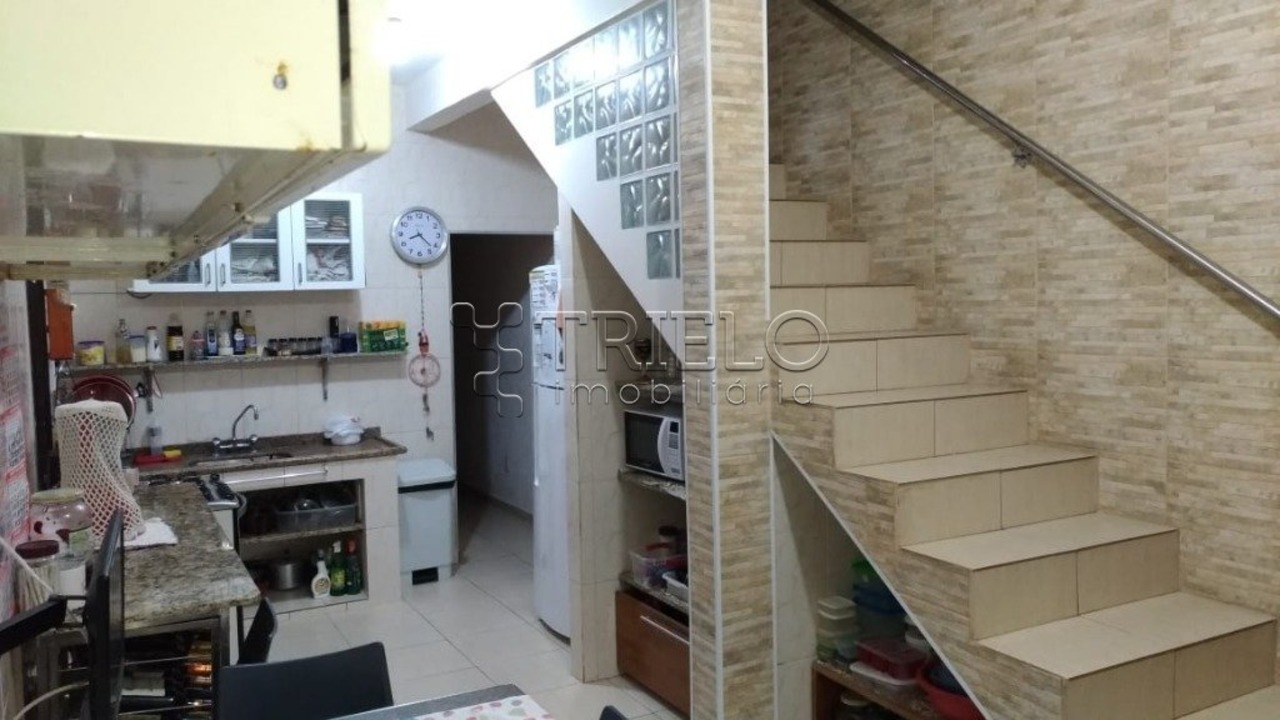 Sobrado com 4 quartos à venda, 208m² em Vila Suissa, Mogi das Cruzes, SP