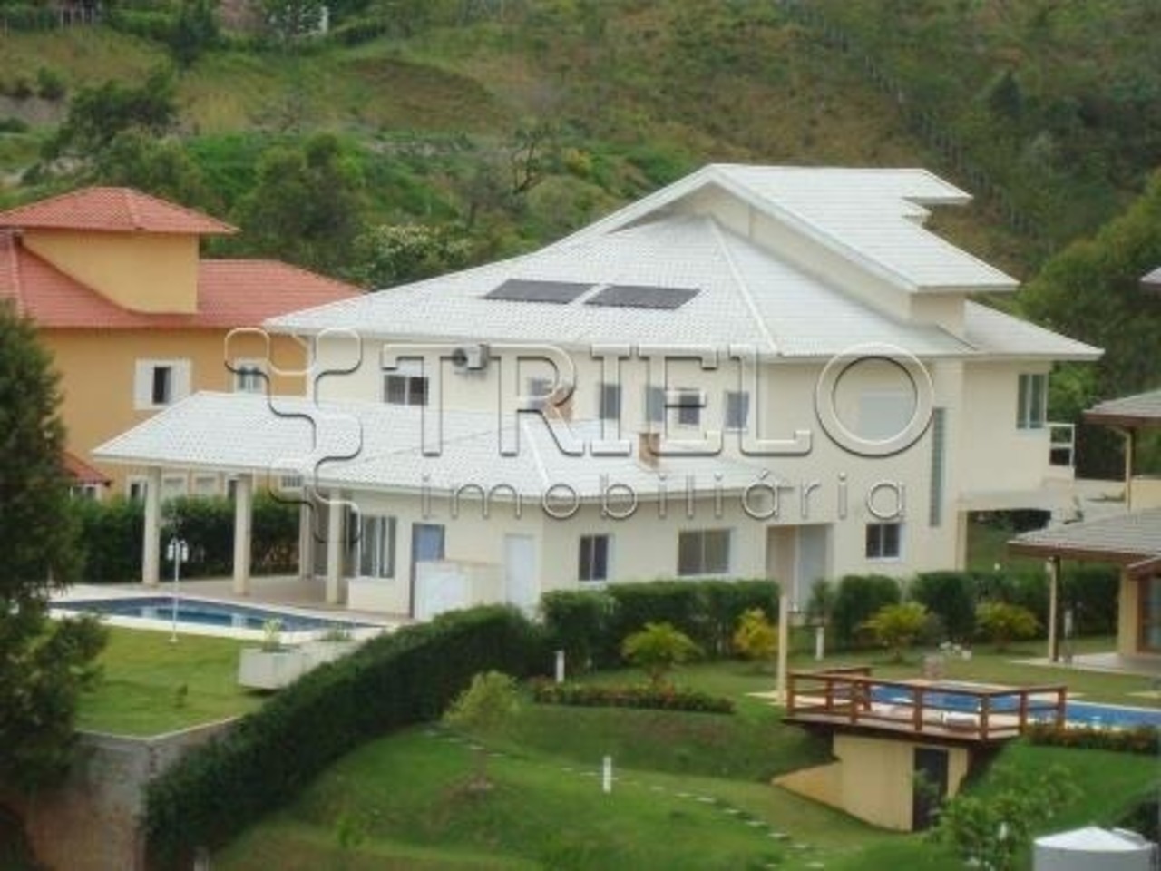 Casa de Condomínio com 6 quartos à venda, 529m² em Guararema, SP