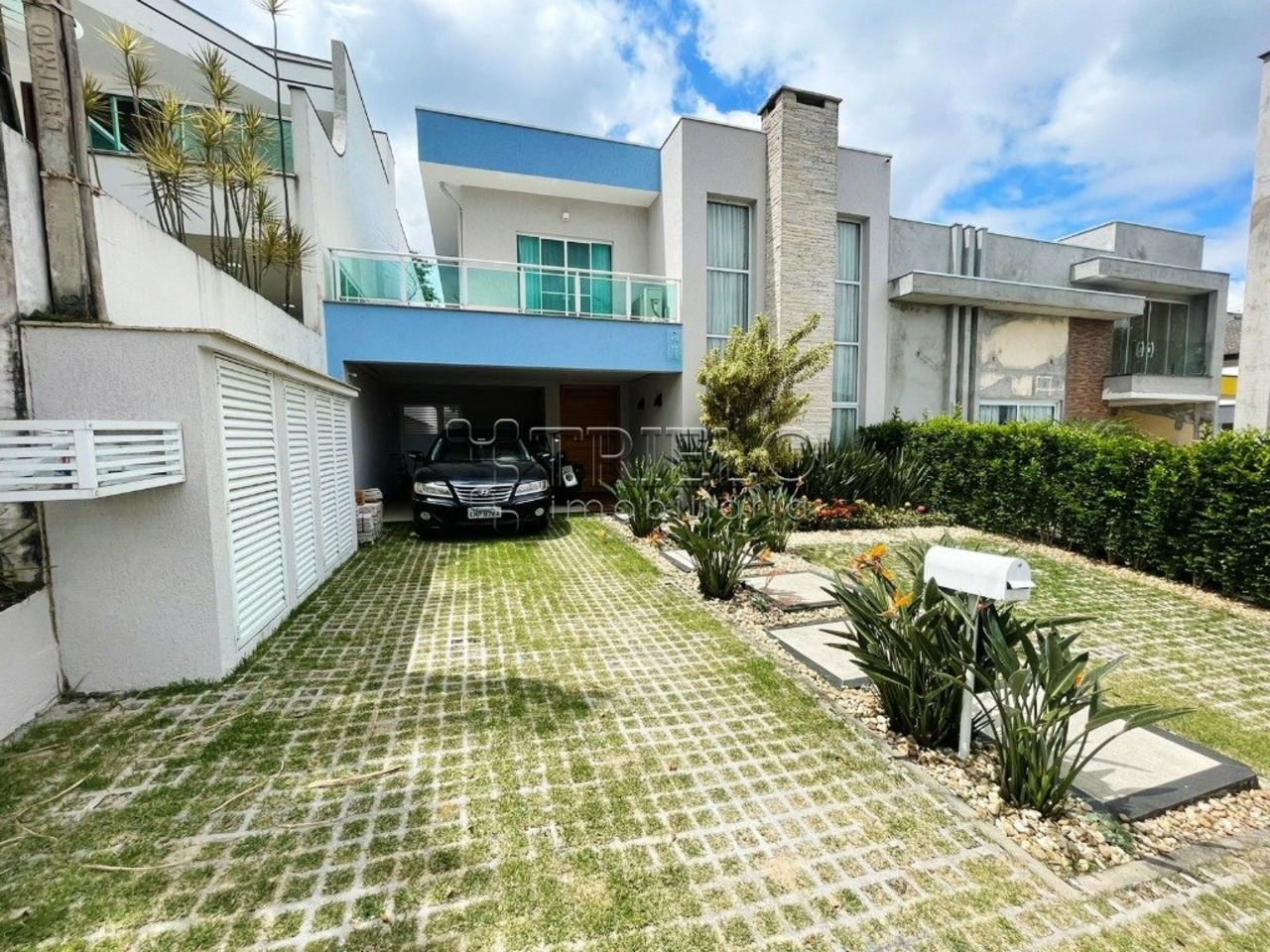 Casa de Condomínio com 3 quartos à venda, 306m² em Rua João Vassoler, Parque Residencial Itapeti, Mogi das Cruzes, SP
