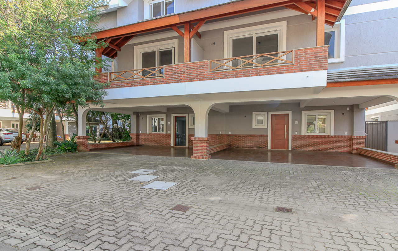 Casa de Condomínio com 3 quartos à venda, 241m² em Rua Potiguara, Vila Assunção, Porto Alegre, RS