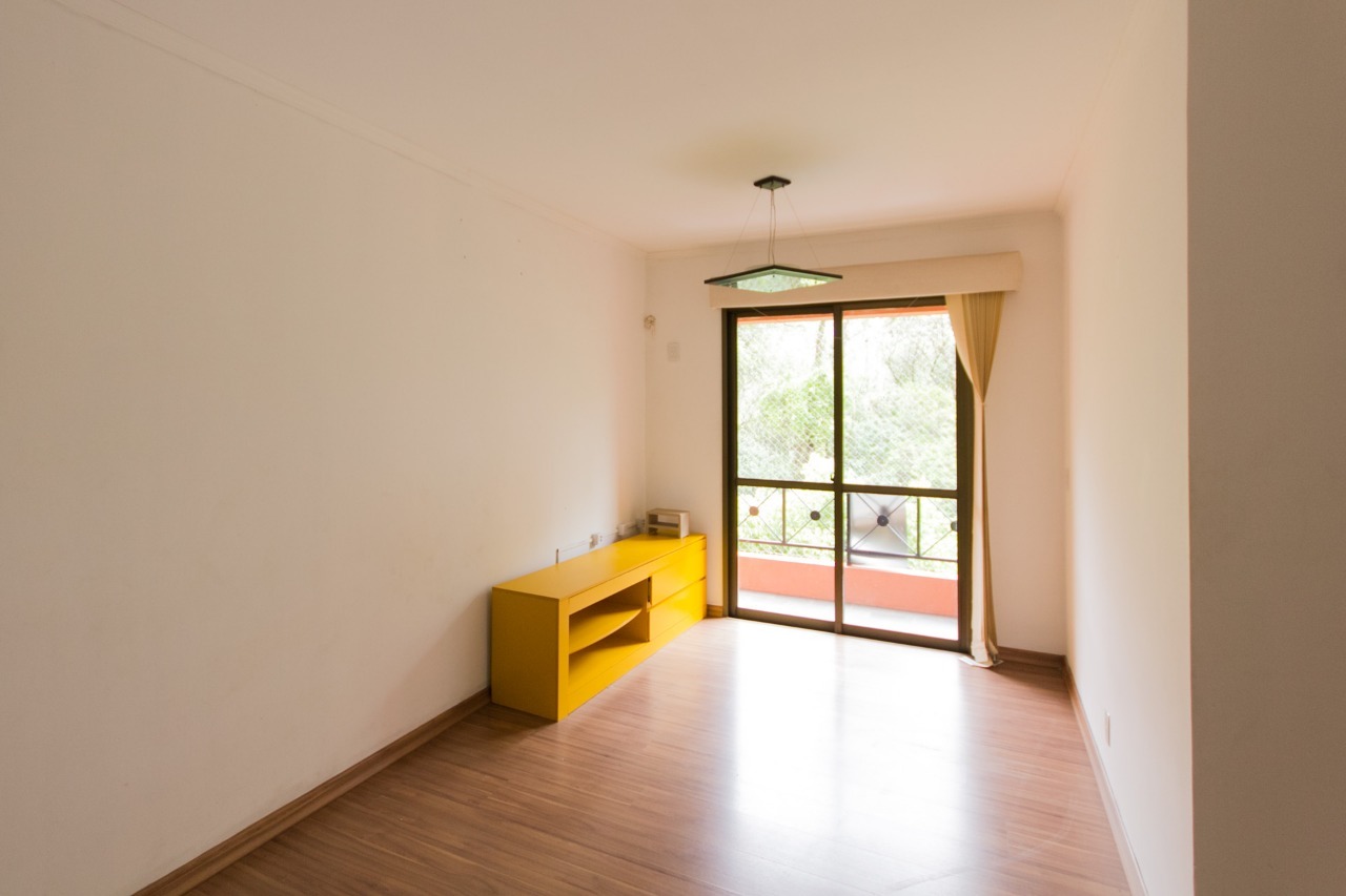 Apartamento com 3 quartos à venda, 60m² em Rua Miguel Tostes, Rio Branco, Porto Alegre, RS