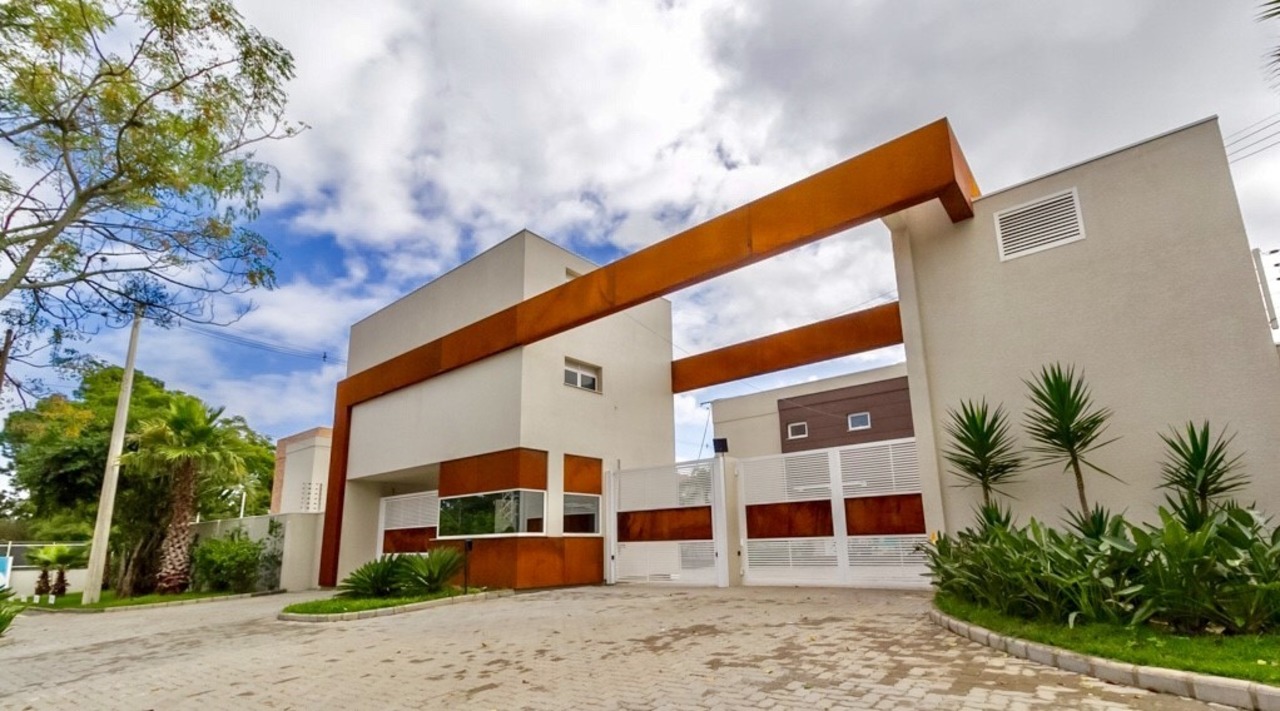 Casa de Condomínio com 3 quartos client, 211m² em Vila Nova, Porto Alegre, RS