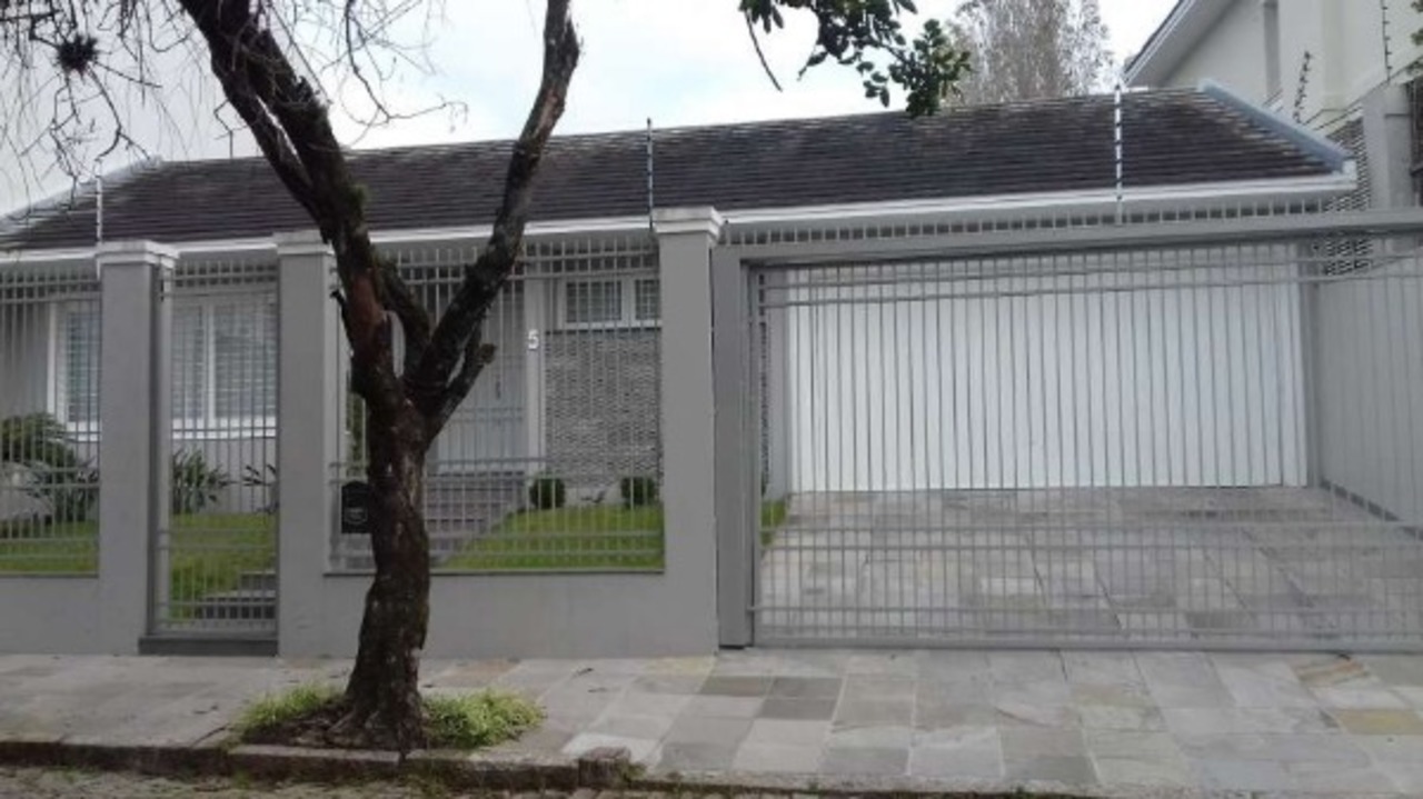Casa com 3 quartos à venda, 198m² em Três Figueiras, Porto Alegre, RS