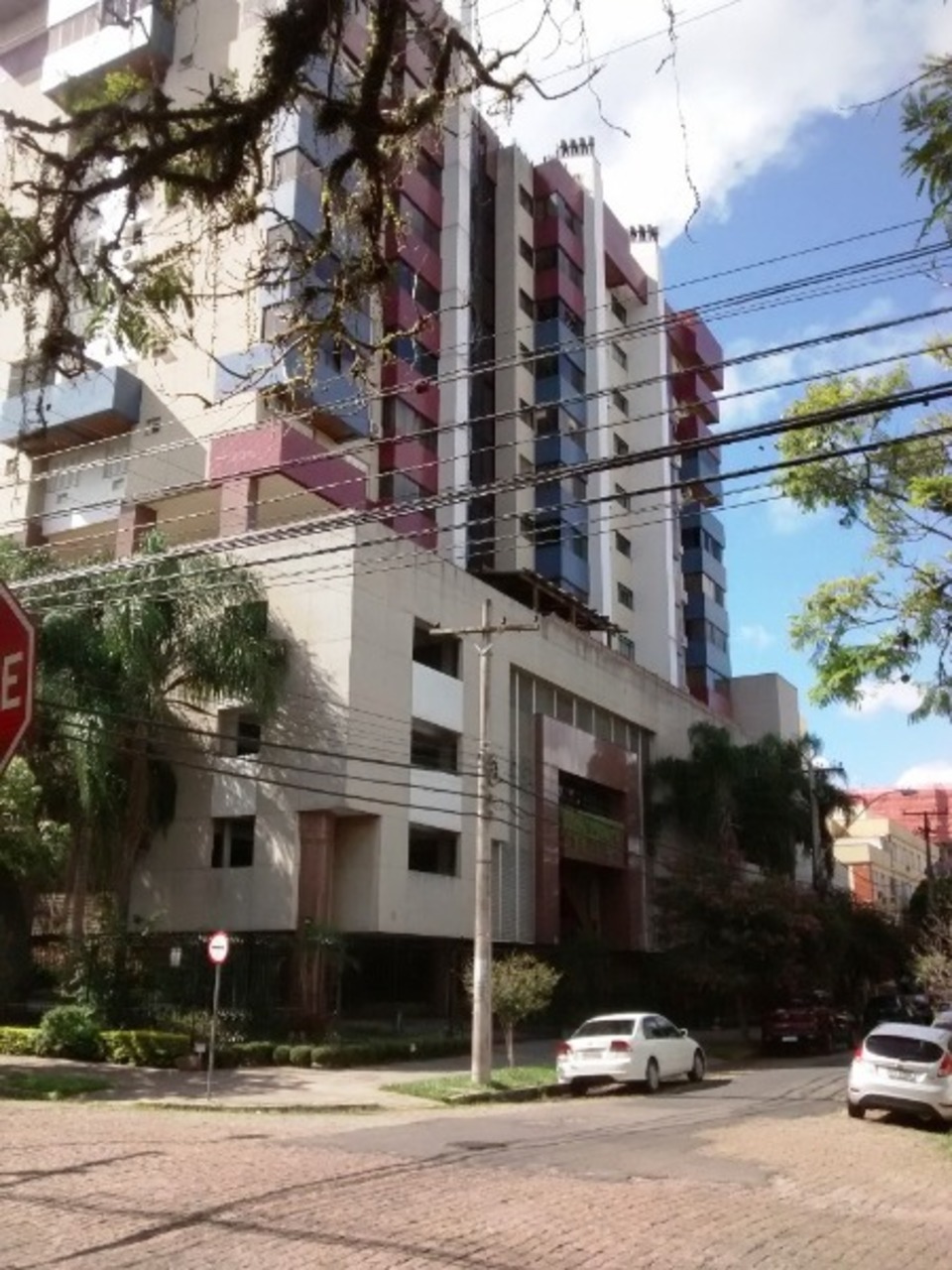 Apartamento com 3 quartos à venda, 104m² em Rua Barão do Guaíba, Menino Deus, Porto Alegre, RS