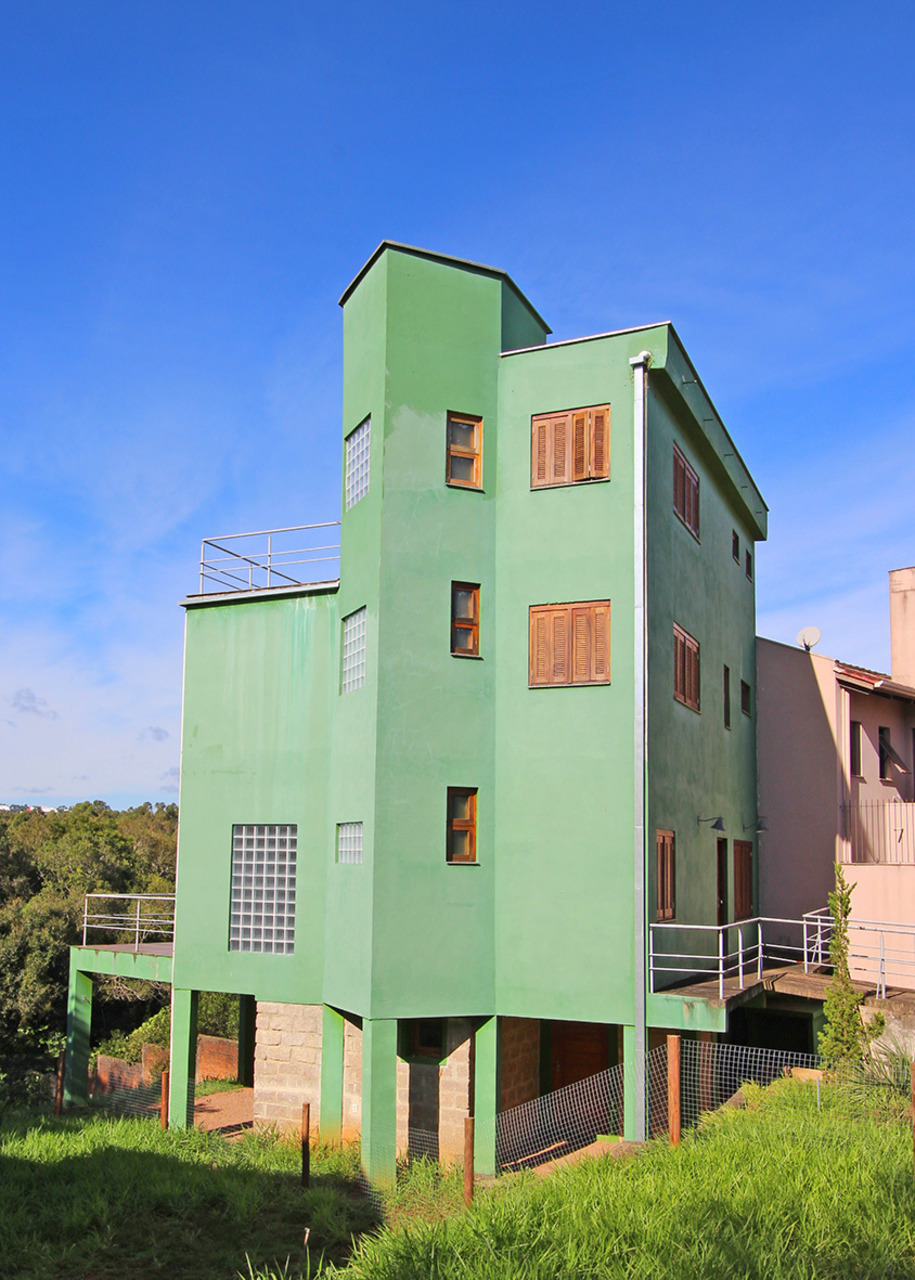 Casa com 4 quartos à venda, 301m² em Viamão, RS