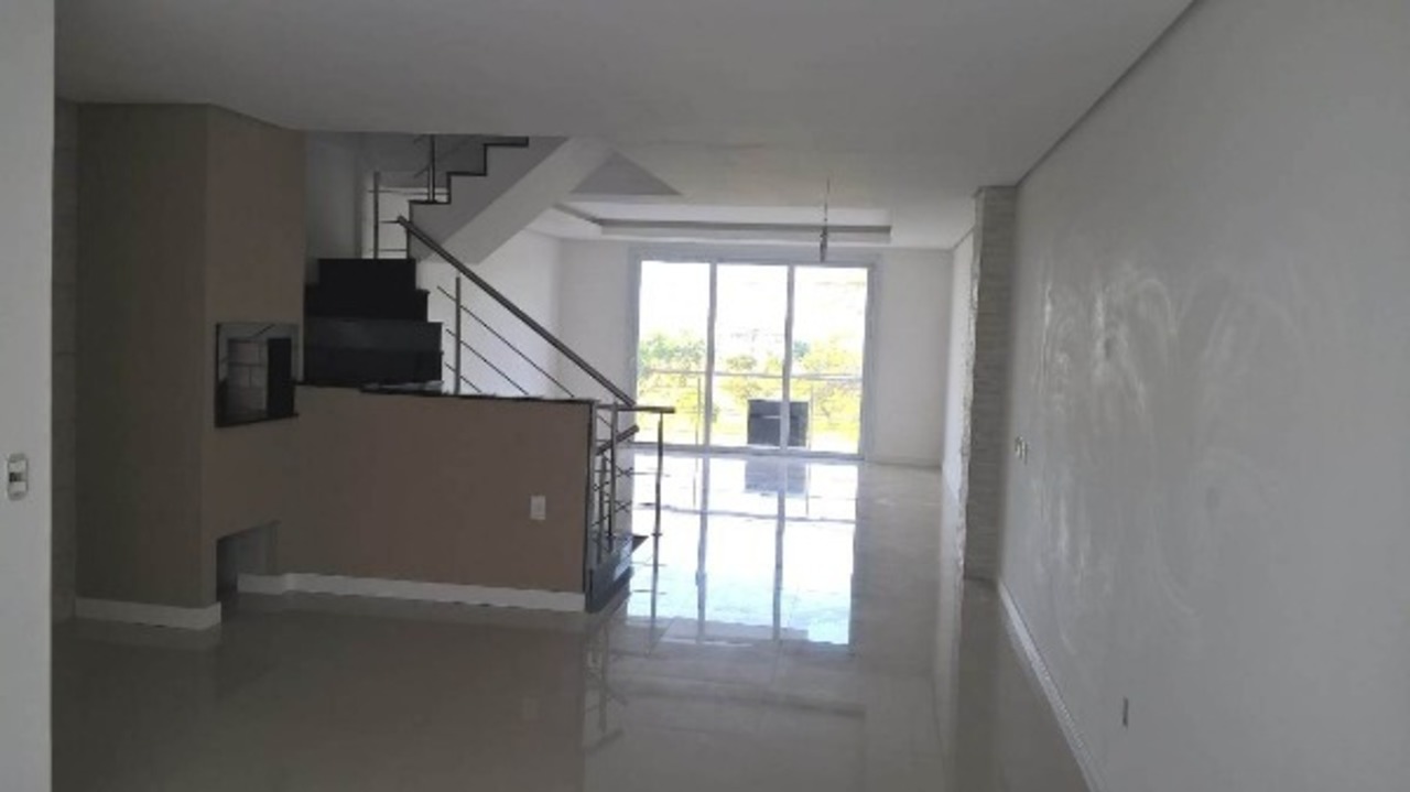 Sobrado com 3 quartos à venda, 190m² em Sarandi, Porto Alegre, RS