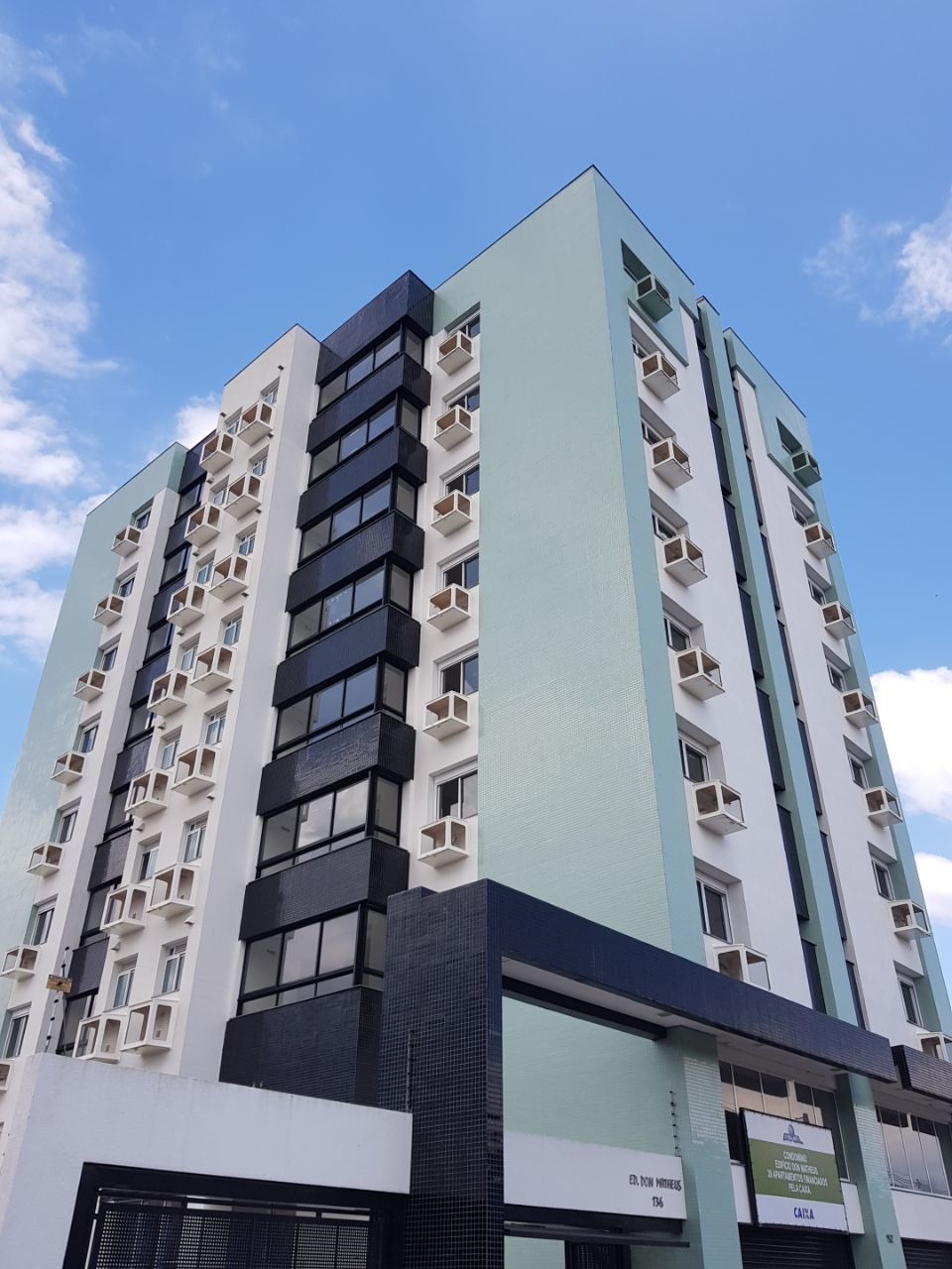 Apartamento com 2 quartos à venda, 105m² em Cavalhada, Porto Alegre, RS
