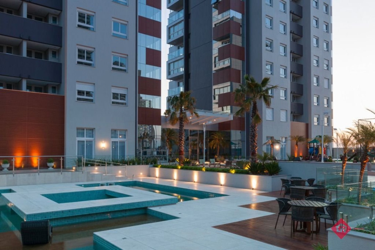 Apartamento com 3 quartos à venda, 187m² em Rua Duque de Caxias, Madureira, Caxias do Sul, RS