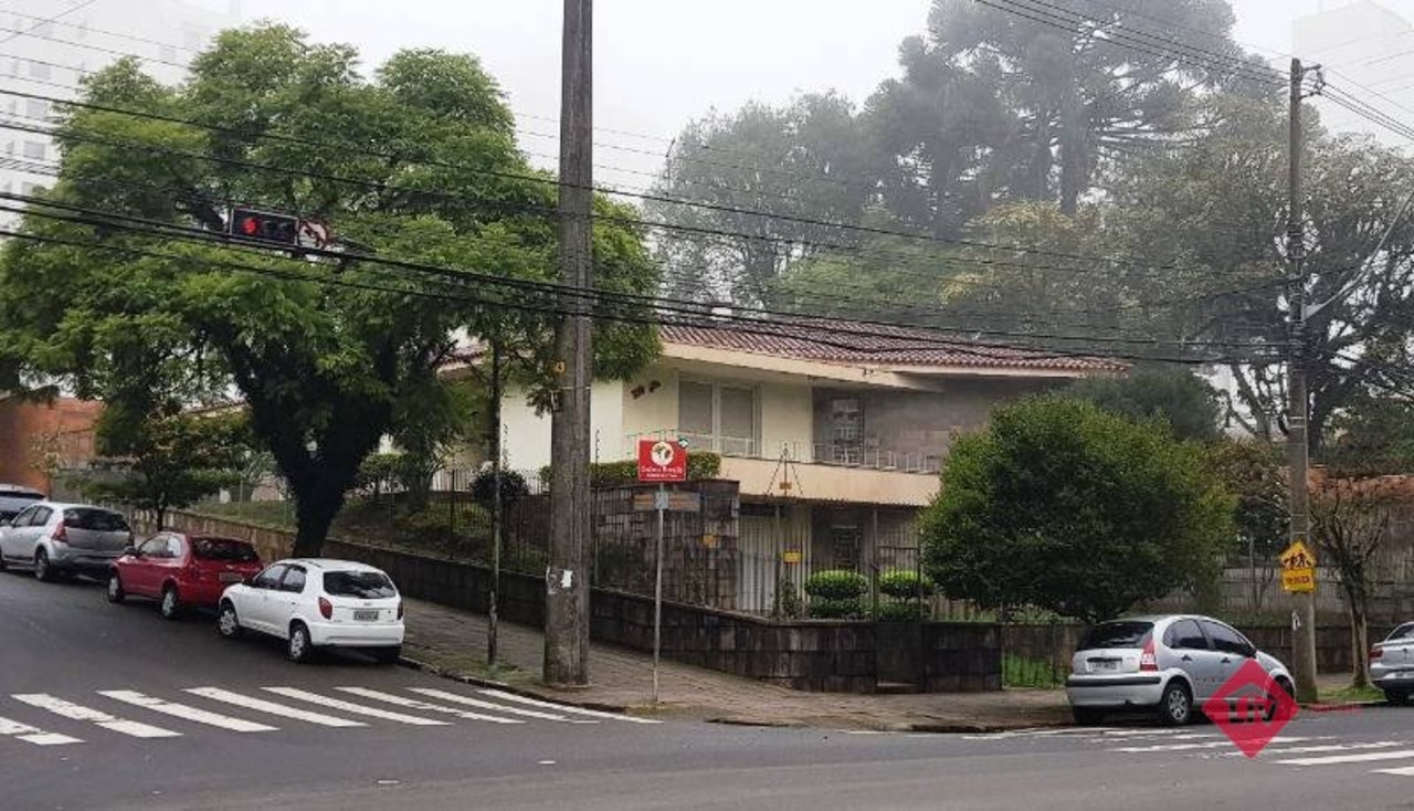 Casa com 3 quartos à venda, 371m² em Nossa Senhora de Lourdes, Caxias do Sul, RS