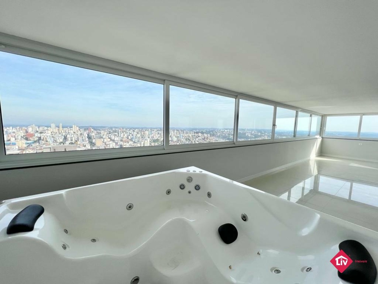 Apartamento com 3 quartos à venda, 198m² em De Lazzer, Caxias do Sul, RS