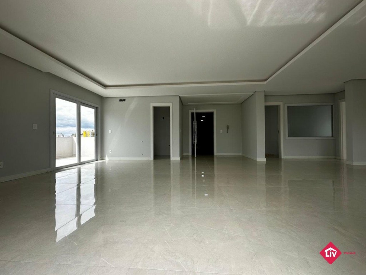 Apartamento com 3 quartos à venda, 280m² em Rua Cristiano Ramos de Oliveira, Charqueadas, Caxias do Sul, RS